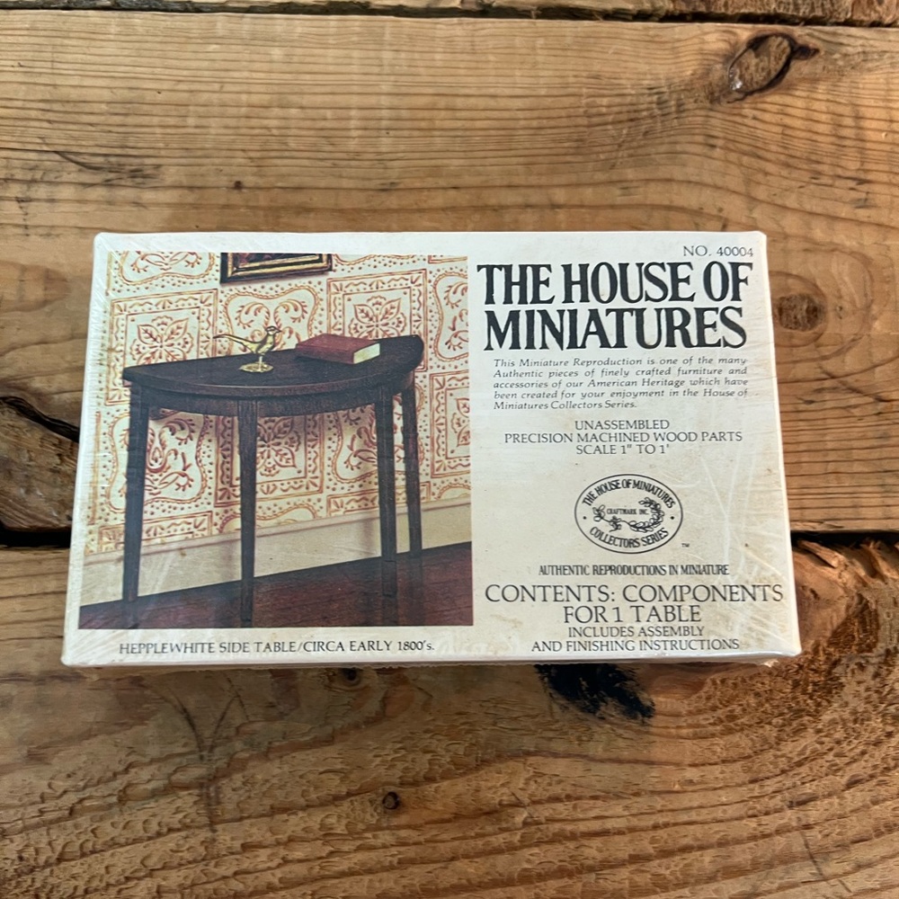 Vintage the house of miniatures heppllewhite side table doll house furniture NOS